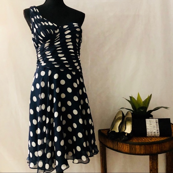 *Adrianna Papell One-Shoulder Vintage Dress - Picture 8 of 14